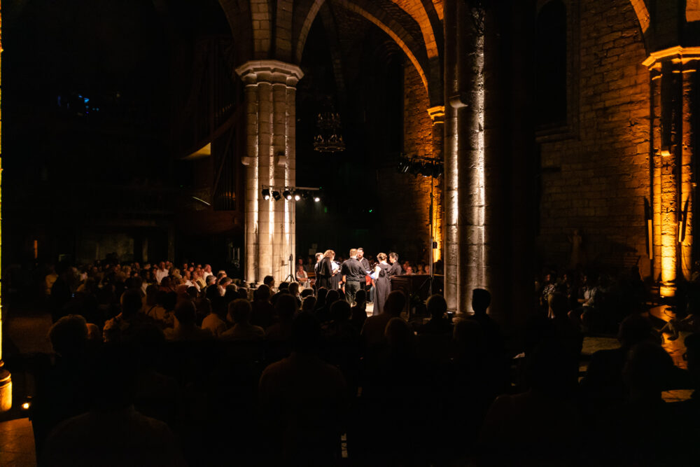Ensemble la Sportelle dans la basilique Saint-Sauveur de Rocamadour pour le Festival de Rocamadour