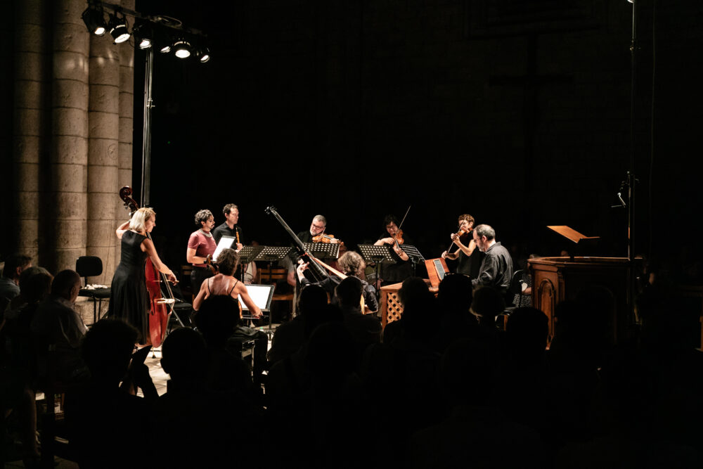 Les Accent dirigé par Thibault Noally et Bruno de Sá dans la basilique Saint-Sauveur de Rocamadour au Festival de Rocamadour