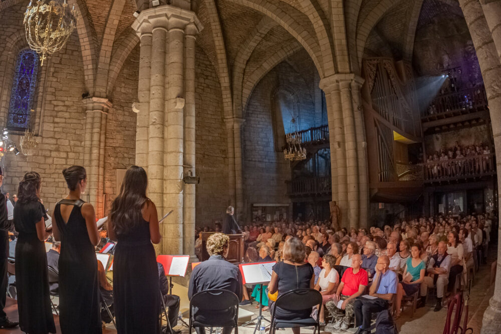 Basilique Saint-Sauveur de Rocamadour durant le Festival de Rocamadour