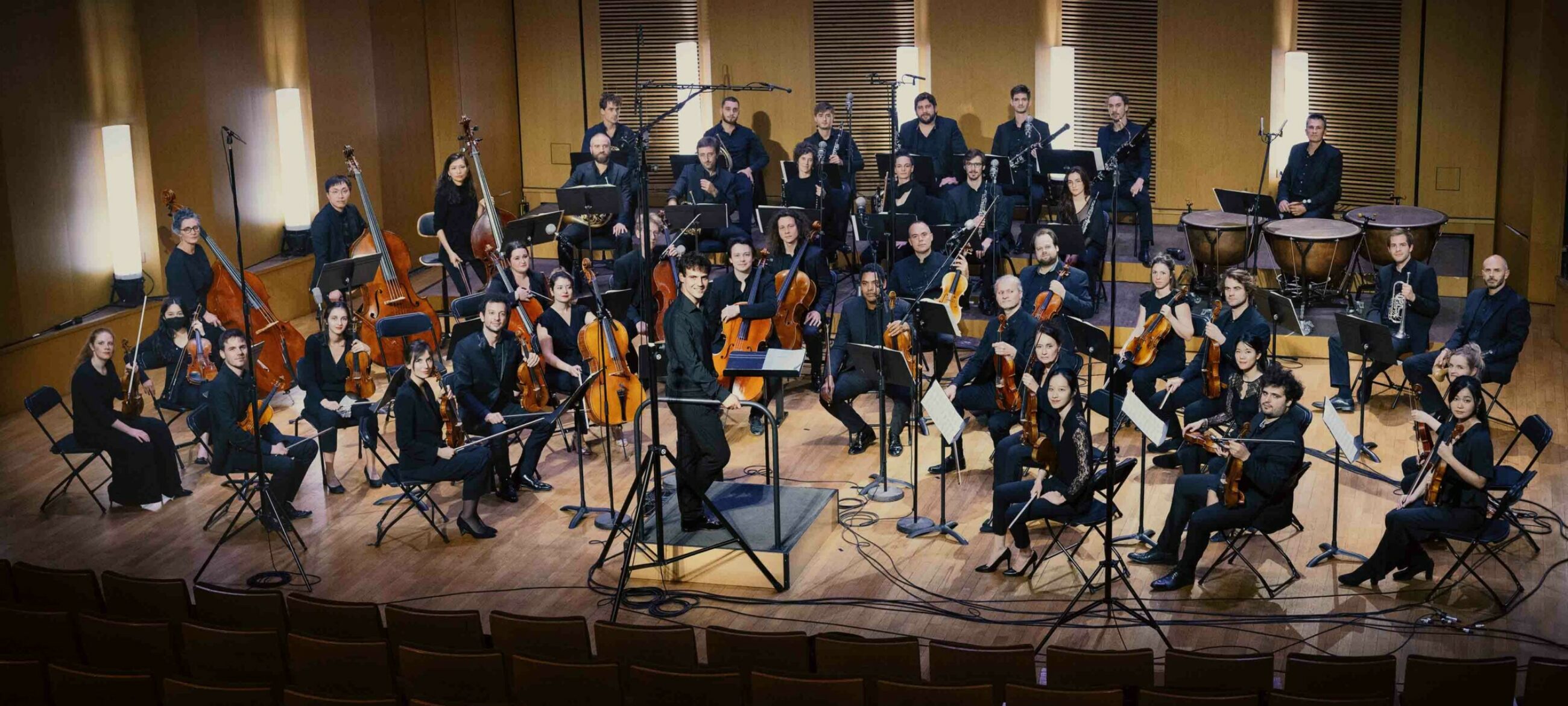 L'Orchestre Consuelo dirigé par Victor Julien-Laferrière